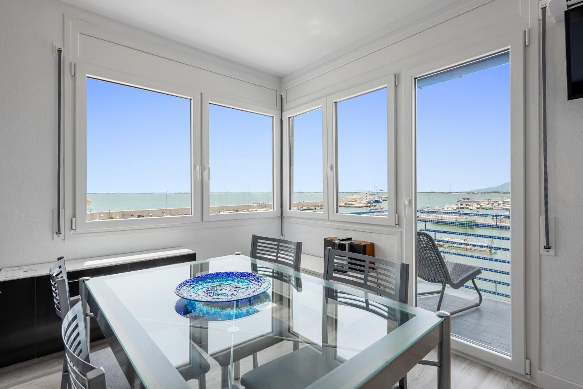Apartmán Vora Port L'Ampolla Exteriér fotografie